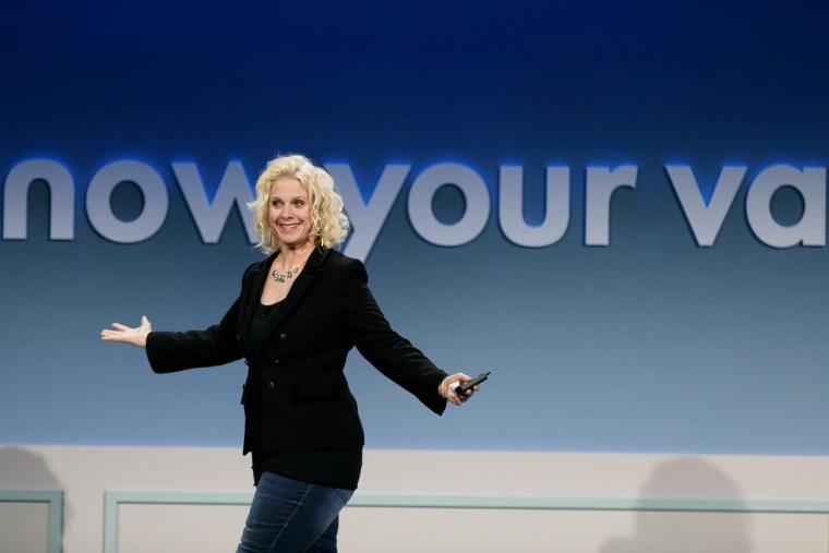 Behind the Scenes with Expert Body Language Keynote Speaker Janine Drive