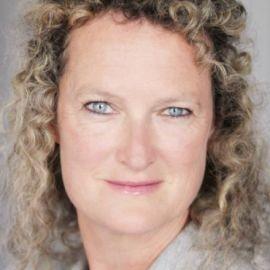 Sophie Pedder - Professional null Speaker