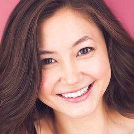 Kimiko Glenn - Professional null Speaker