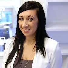 Nicole Yeary - Professional null Speaker