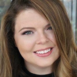 Cassie Petrey - Professional null Speaker