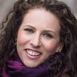 Sarah Wildman - Professional null Speaker