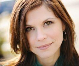 Carin Bondar - Professional null Speaker