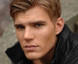 Chris Zylka - Professional null Speaker