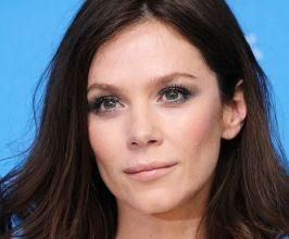 Anna Friel - Professional null Speaker