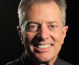 Davis Bunn - Professional null Speaker