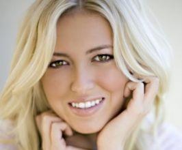 Paulina Gretzky - Professional null Speaker