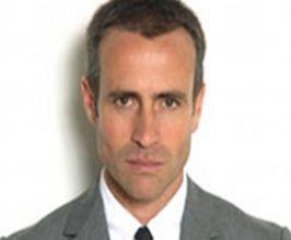 Thom Browne - Professional null Speaker