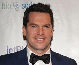 Thomas Roberts - Professional null Speaker