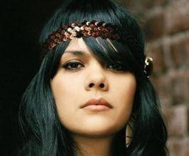 Bat For Lashes - Professional null Speaker
