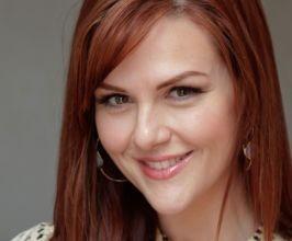 Sara Rue - Professional null Speaker