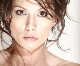 Lexa Doig - Professional null Speaker