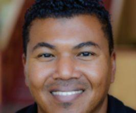 Dantley Davis - Professional null Speaker