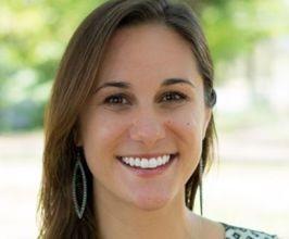 Zoe Schlag - Professional null Speaker