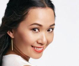 Hong Chau - Professional null Speaker