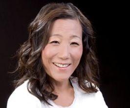 Esther Lee - Professional null Speaker