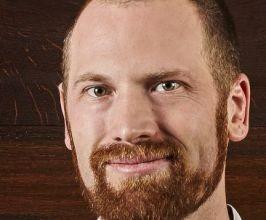 Kevin Fink - Professional null Speaker