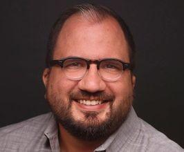 Derek Dienner - Professional null Speaker