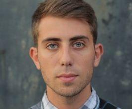 Jenaux  - Professional null Speaker