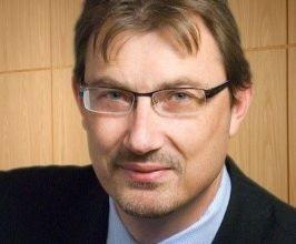 Simon Crosby - Professional null Speaker