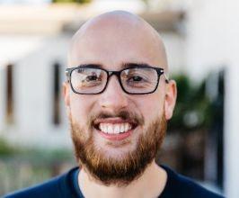 Oliver Cameron - Professional null Speaker