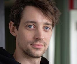 Adam Lundgren - Professional null Speaker