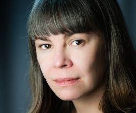 Cait Davis - Professional null Speaker