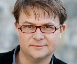 Ian S. Port - Professional null Speaker