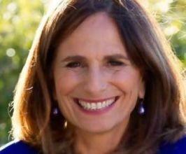 Jennifer Freed - Professional null Speaker