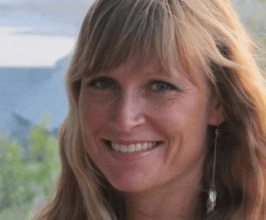 Janna Peskett - Professional null Speaker