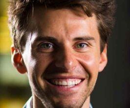 Justin McLeod - Professional null Speaker