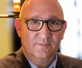 Robert Phillips - Professional null Speaker