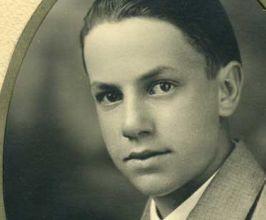 Lloyd Howell - Professional null Speaker