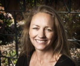 Jan Ellison - Professional null Speaker