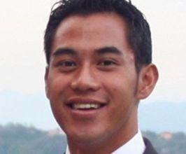 Zaw Thet - Professional null Speaker