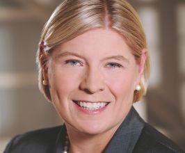 Laura Desmond - Professional null Speaker