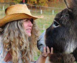 Suzanne McMinn - Professional null Speaker