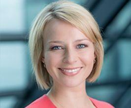 Caroline Hyde - Professional null Speaker