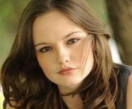 Emily Meade - Professional null Speaker