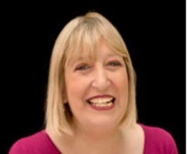 Lynne Truss - Professional null Speaker
