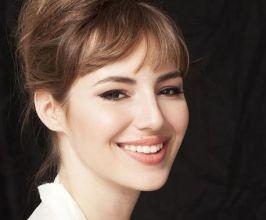 Louise Bourgoin - Professional null Speaker