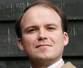 Rory Kinnear - Professional null Speaker