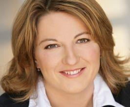 Jackie Kashian - Professional null Speaker