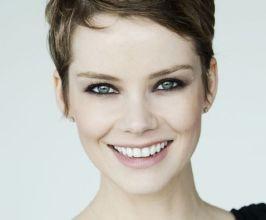 Andrea Osvart - Professional null Speaker