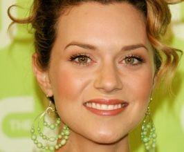 Hilarie Burton - Professional null Speaker