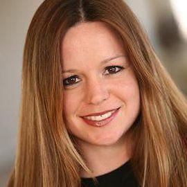 Amber Tozer - Professional null Speaker