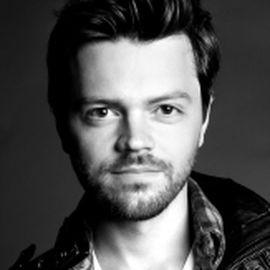 Brett Younker - Professional null Speaker