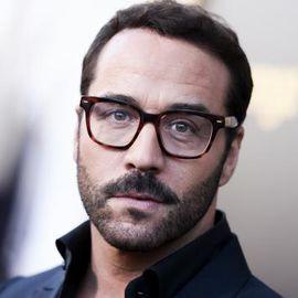 Jeremy Piven - Professional null Speaker