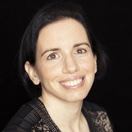 Pelin Kesebir - Professional null Speaker