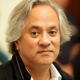 Anish Kapoor - Professional null Speaker